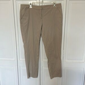 Women’s docker style pant beige